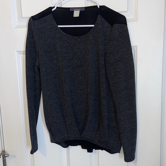 Blue Tassel Tops - Black and Gray Long Sleeve Women's Top